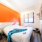 Hotel Ibis Budget Centre Renove En 2025 - Economique Au Centre De 2*