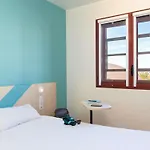 Ibis Budget Centre Renove En 2025 - Economique Au Centre De 2* Perpignan