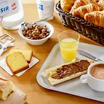 Ibis Budget Centre Renove En 2025 - Economique Au Centre De Hotel