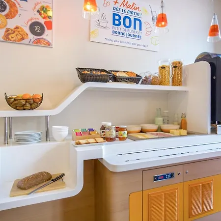 Hotel Ibis Budget Centre 2*