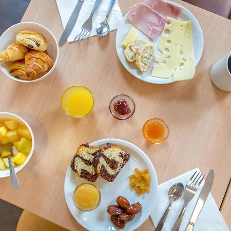 Ibis Budget Centre Renove En 2025 - Economique Au Centre De Perpignan