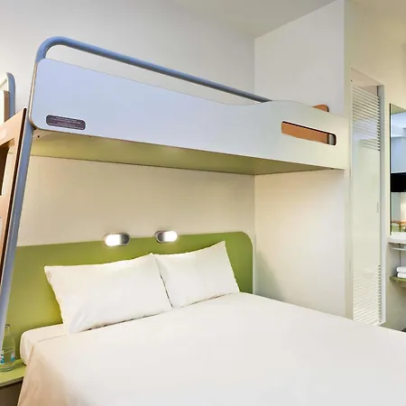 Ibis Budget Centre