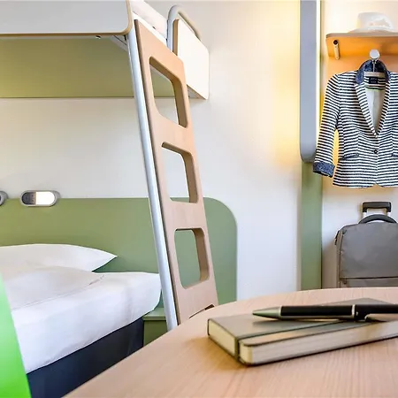 Ibis Budget Centre Rénové En 2025 - Economique Au Centre De 2* Perpignan
