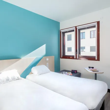 Hotel Ibis Budget Centre Renove En 2025 - Economique Au Centre De Perpignan