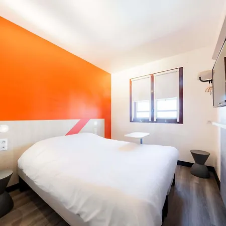 Ibis Budget Centre Renove En 2025 - Economique Au Centre De ホテル