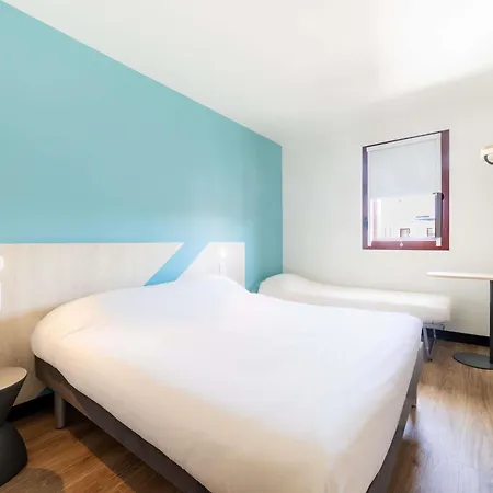 Ibis Budget Centre Renove En 2025 - Economique Au Centre De Hotel 2*