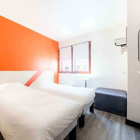 Hotel Ibis Budget Perpignan Centre - Hotel Economique Au Centre Ville De Perpignan Perpignan