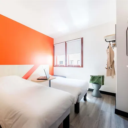 Hotel Ibis Budget Centre - Economique Au Centre De 2*