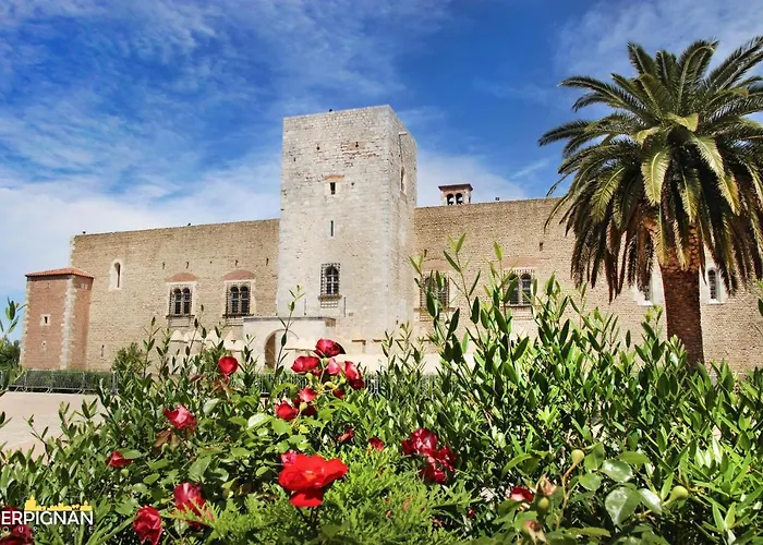 Hotel Ibis Budget Centre Renove En 2025 - Economique Au Centre De