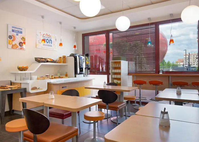 فندق Ibis Budget Centre Renove En 2025 - Economique Au Centre De بيربينيو