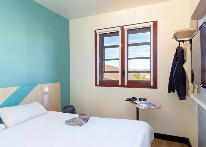 Ibis Budget Centre Renove En 2025 - Economique Au Centre De ペルピニャン