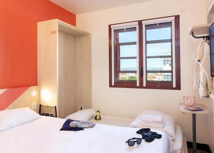 Ibis Budget Centre Renove En 2025 - Economique Au Centre De ペルピニャン