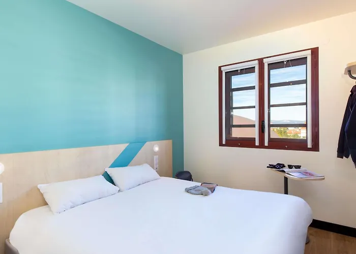 Ibis Budget Centre Renove En 2025 - Economique Au Centre De 2* بيربينيو