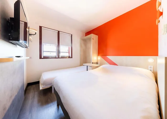 Ibis Budget Centre Renove En 2025 - Economique Au Centre De فندق 2*