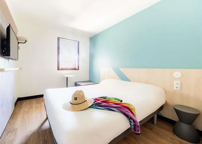 Ibis Budget Centre Renove En 2025 - Economique Au Centre De 2* Perpignan