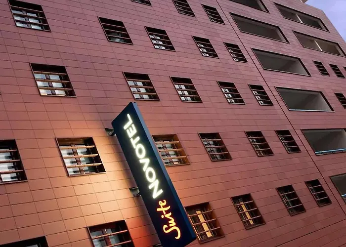 ホテル Ibis Budget Centre Renove En 2025 - Economique Au Centre De ペルピニャン