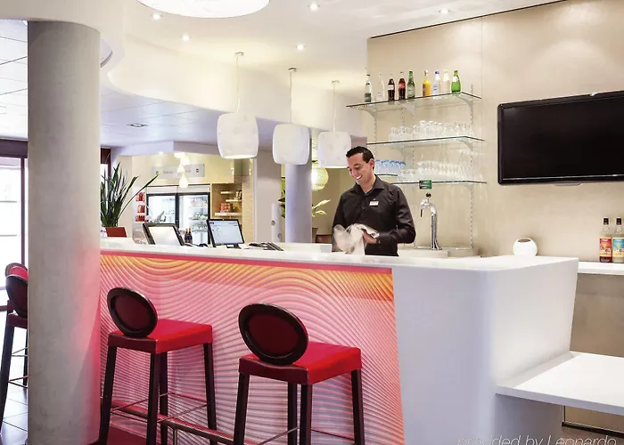 Ibis Budget Centre Renove En 2025 - Economique Au Centre De ペルピニャン