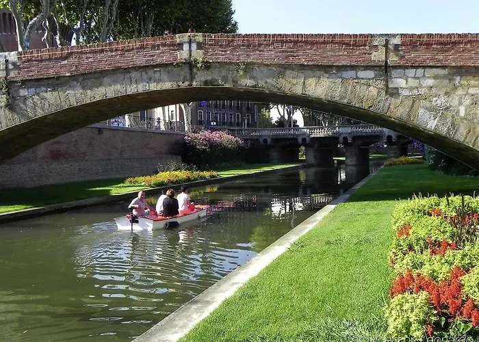 Ibis Budget Centre Renove En 2025 - Economique Au Centre De 2* ペルピニャン