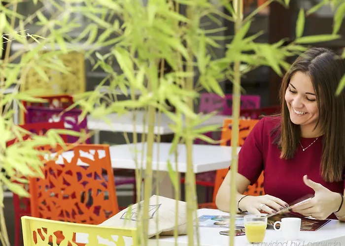 ホテル Ibis Budget Centre Renove En 2025 - Economique Au Centre De ペルピニャン